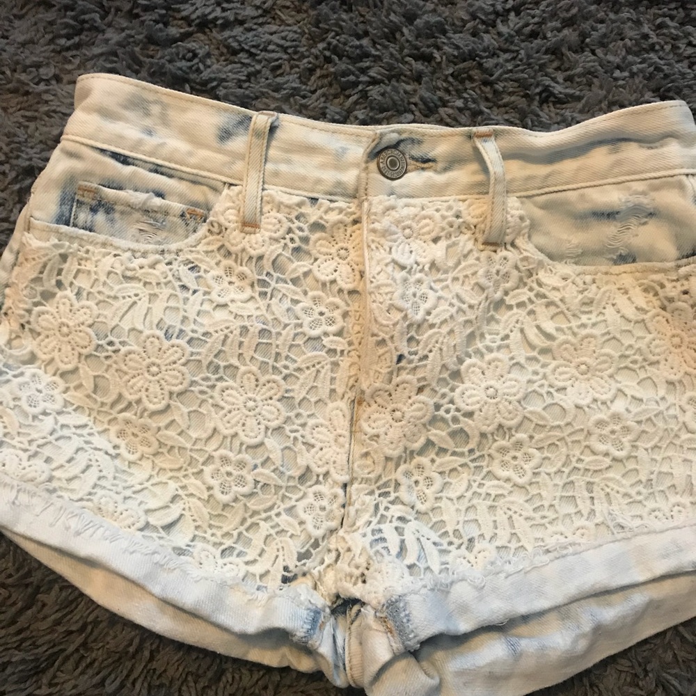 Distressed white wash lace jean shorts
